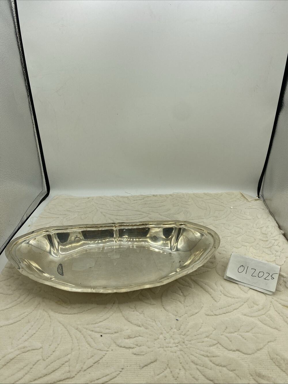 Vintage 13” Silverplate Bread Tray WEBSTER Wilcox International Silver